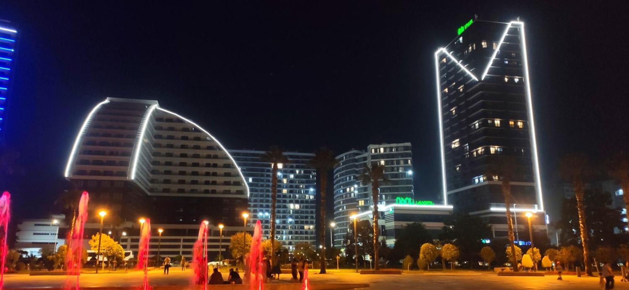 Sea Home Batumi Apartments Dış mekan fotoğraf